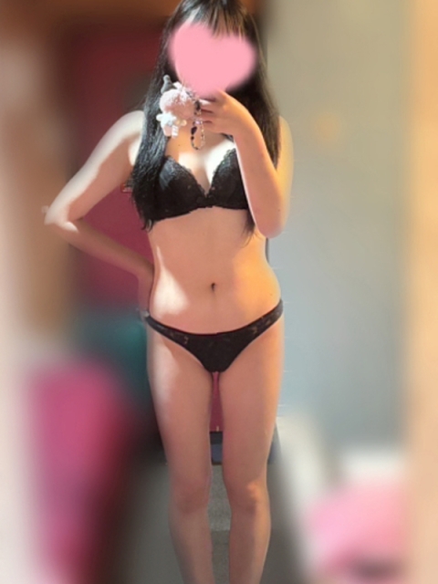 みゆ☆魅惑のグラマーボディ☆4